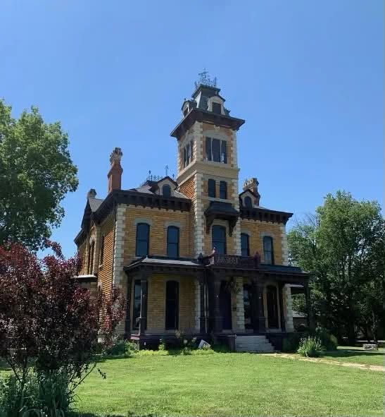 $490,000! Not just the house but car included as well! Check the theater! Fully furnished in Kansas.